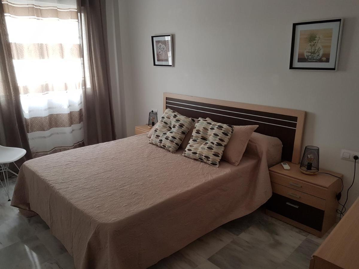 Apartamentos Málaga junto al Centro Exterior foto