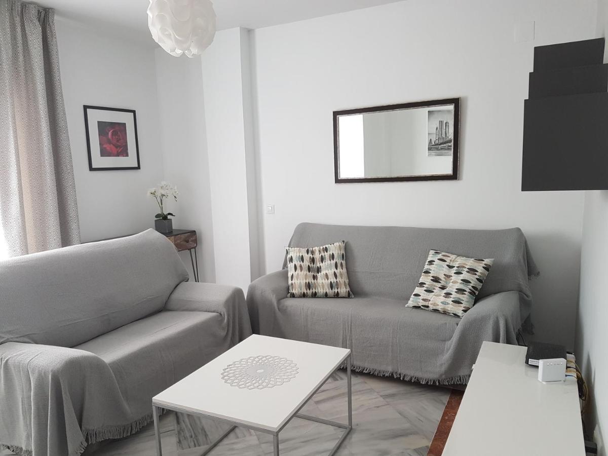 Apartamentos Málaga junto al Centro Exterior foto