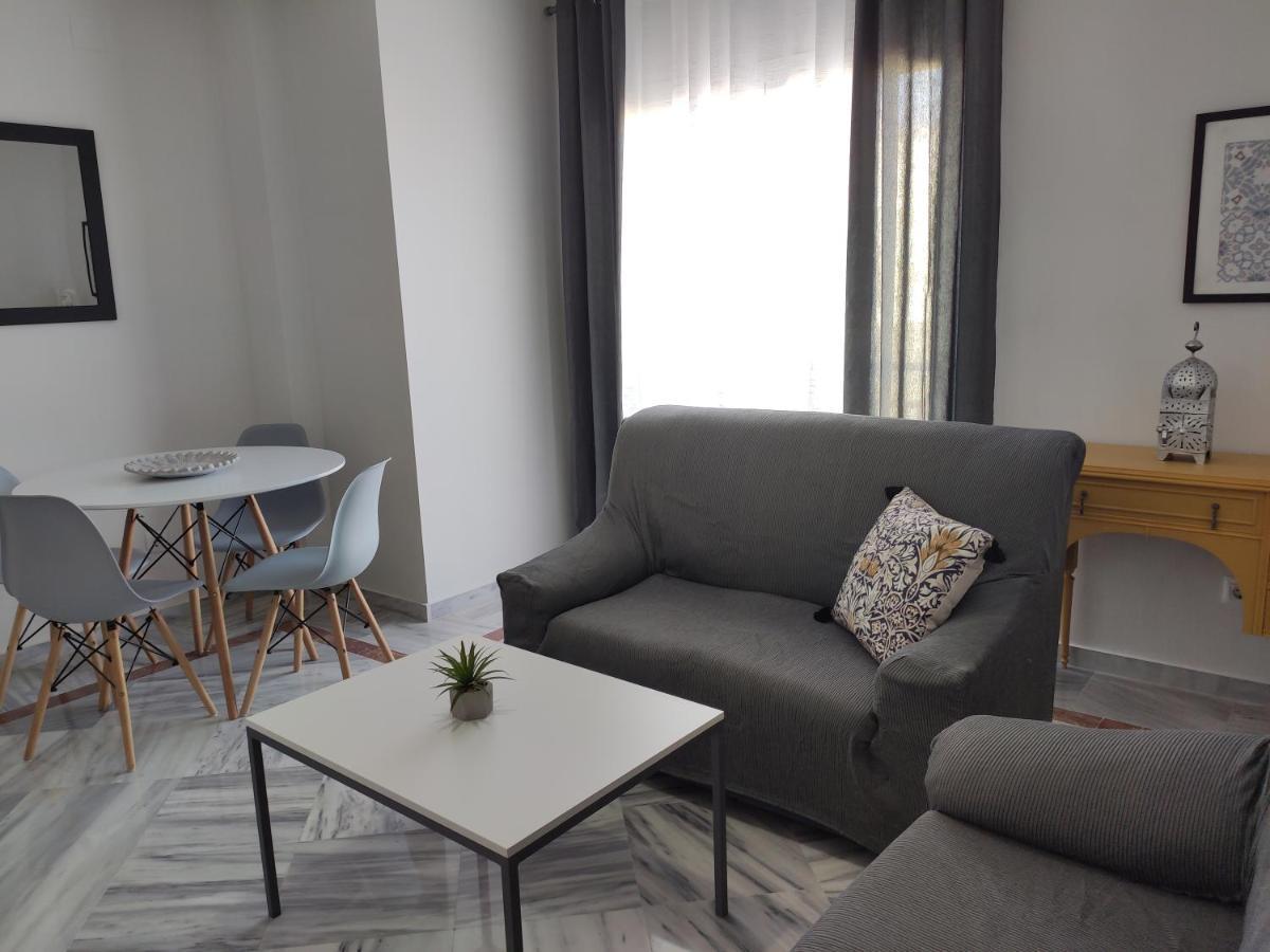 Apartamentos Málaga junto al Centro Exterior foto